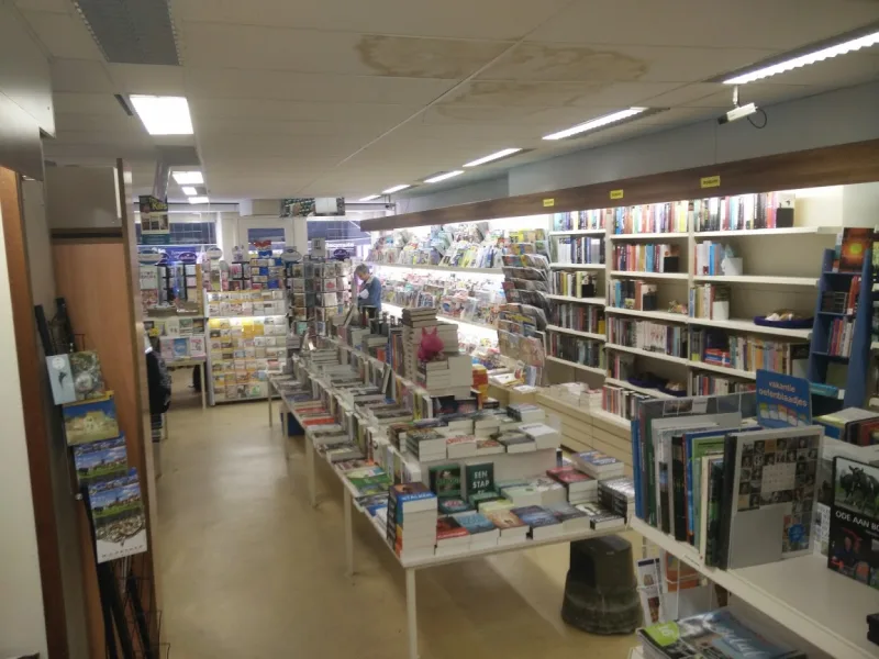 Boekhandel Stumpel Enkhuizen — foto 6
