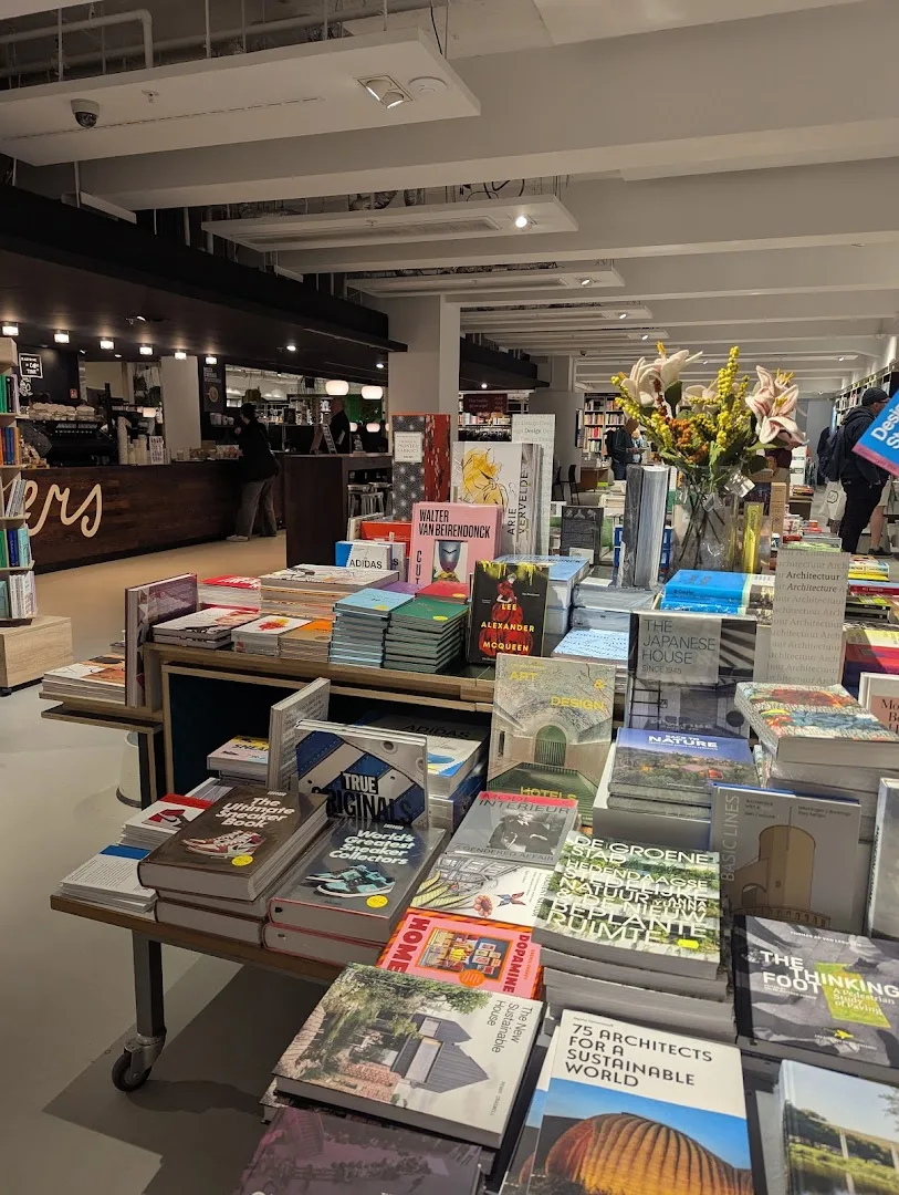 Boekhandel Van Piere — foto 6
