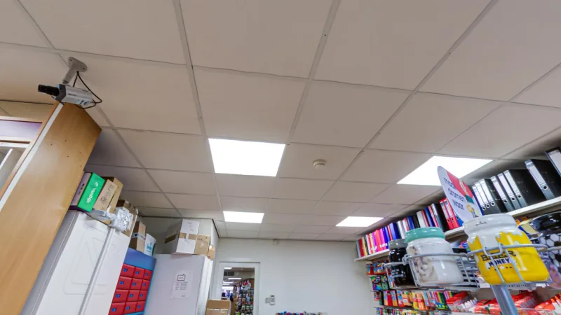 Boekhandel Dekker & Dekker — foto 2