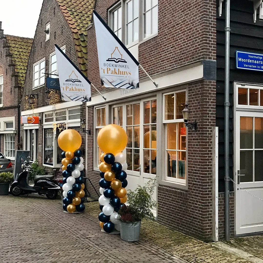 Boekwinkel 't Pakhuys — foto 3