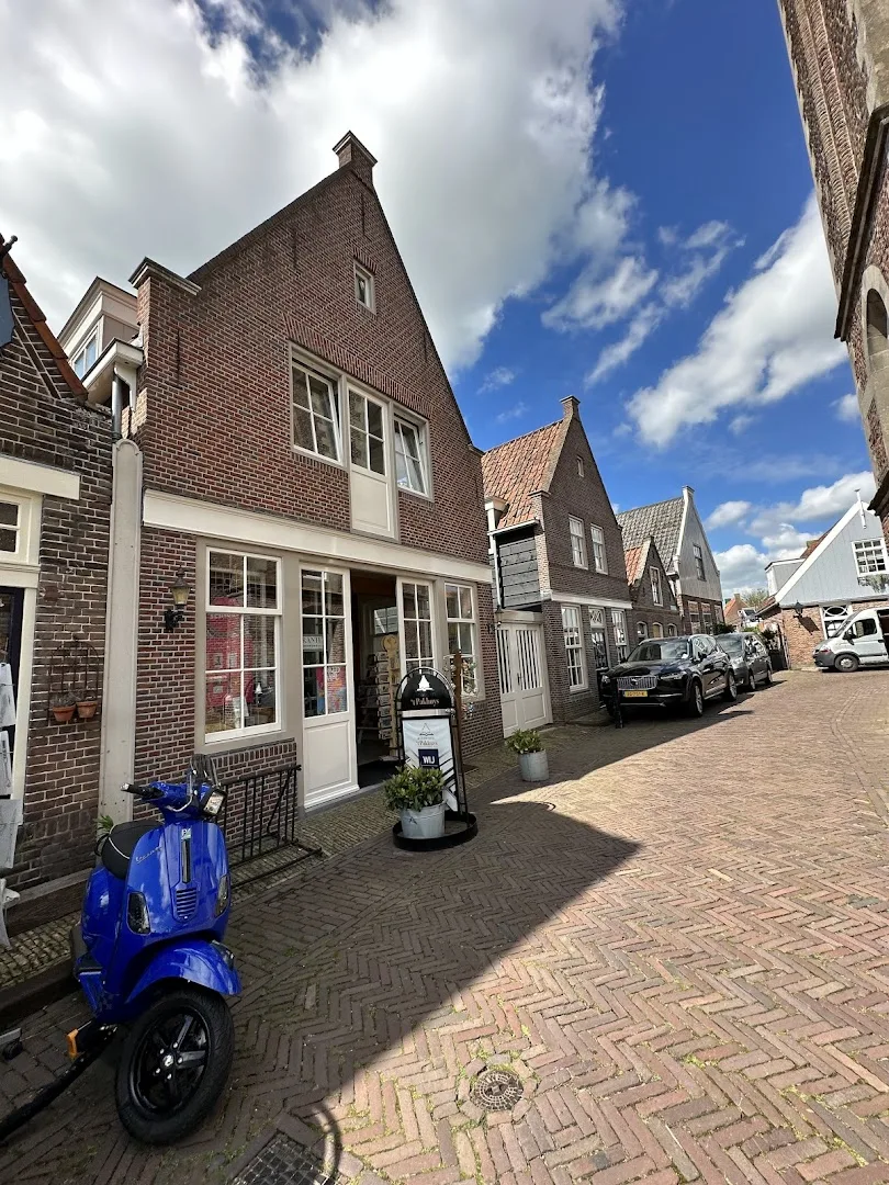 Boekwinkel 't Pakhuys — foto 8