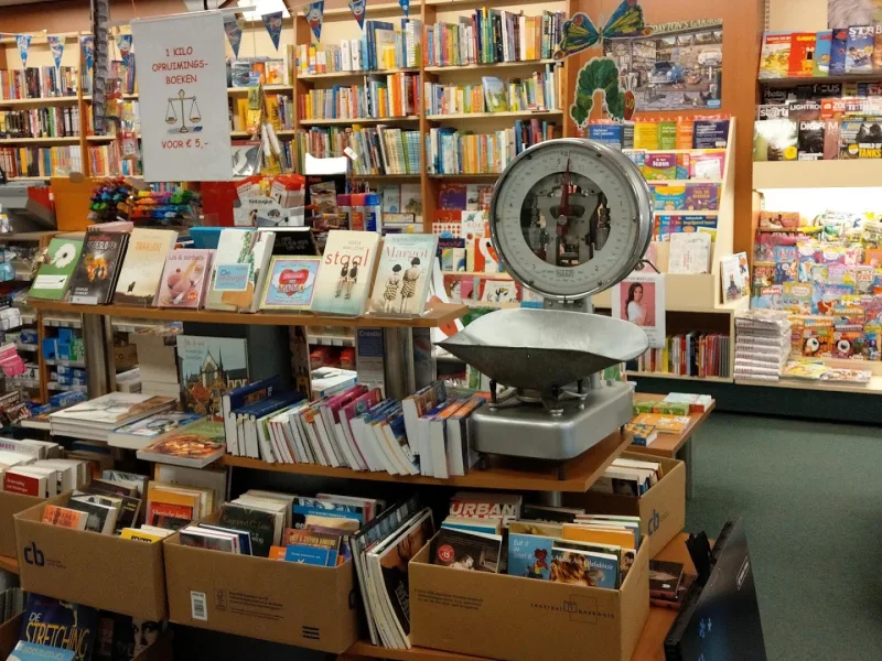 Boek- en Kantoorvakhandel Sikkers — foto 5