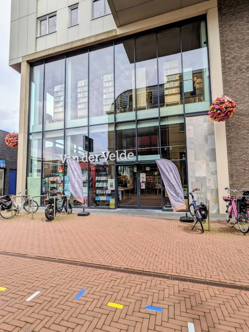Van der Velde Boeken Drachten — foto 2