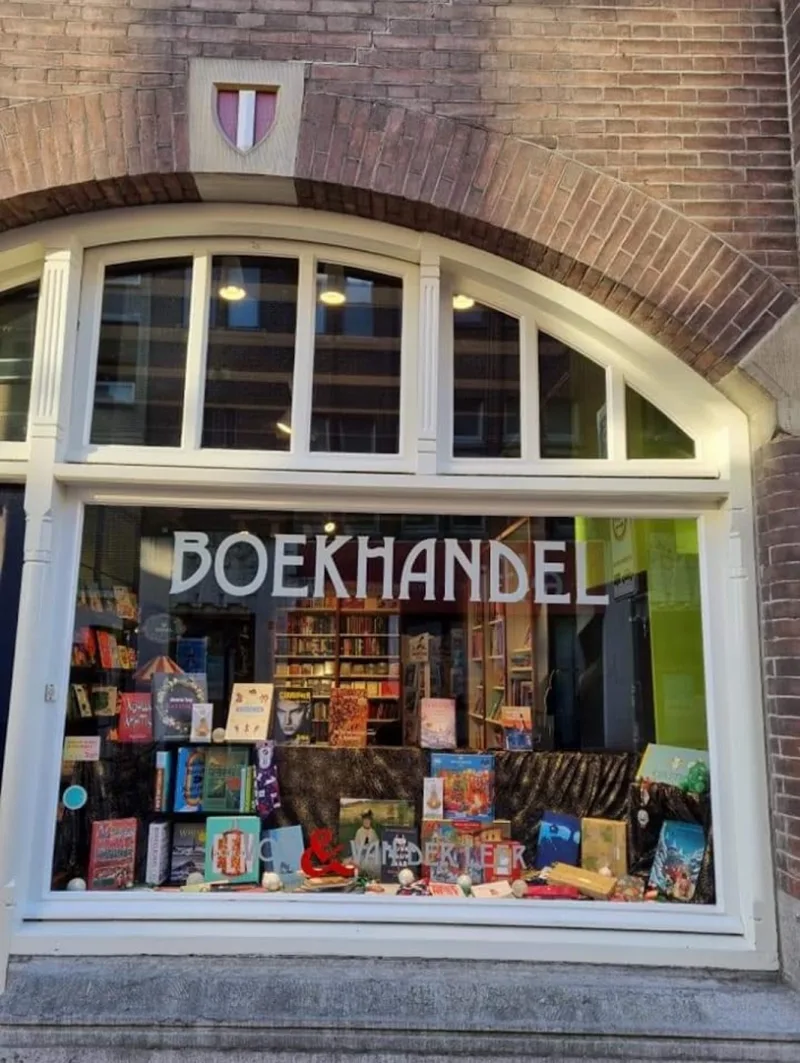 Vos & Van der Leer (Visstraat) — foto 3