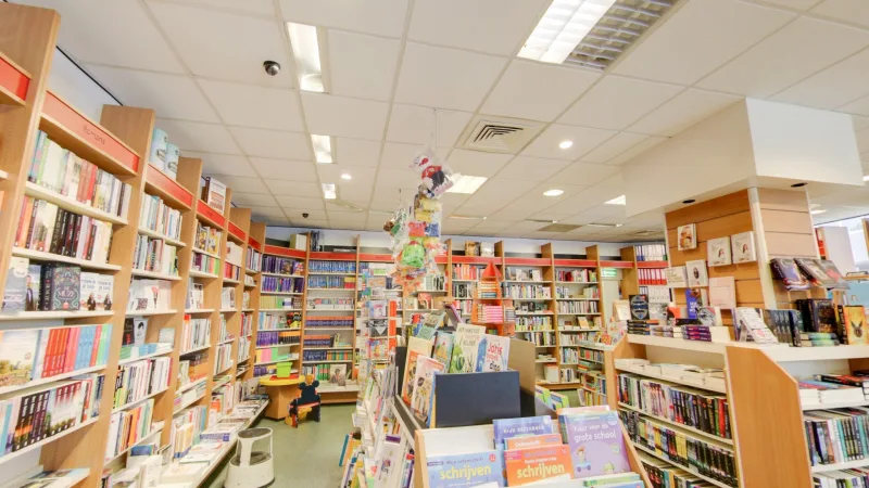 Vos & Van der Leer (Van Eesterenplein) — foto 7
