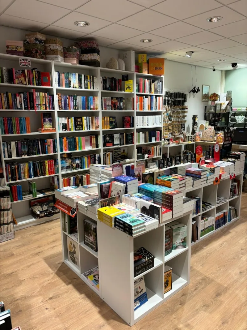 Boekhandel All you can give — foto 2