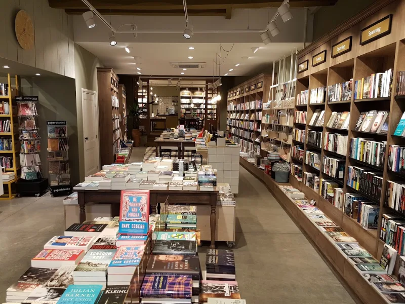 Van der Velde Boeken Dokkum — foto 6