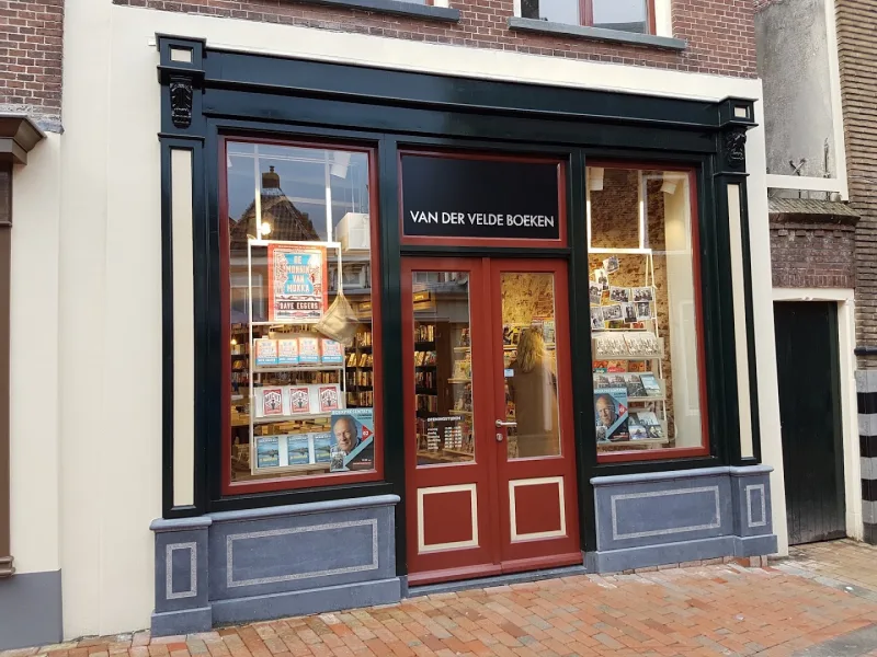Van der Velde Boeken Dokkum — foto 5