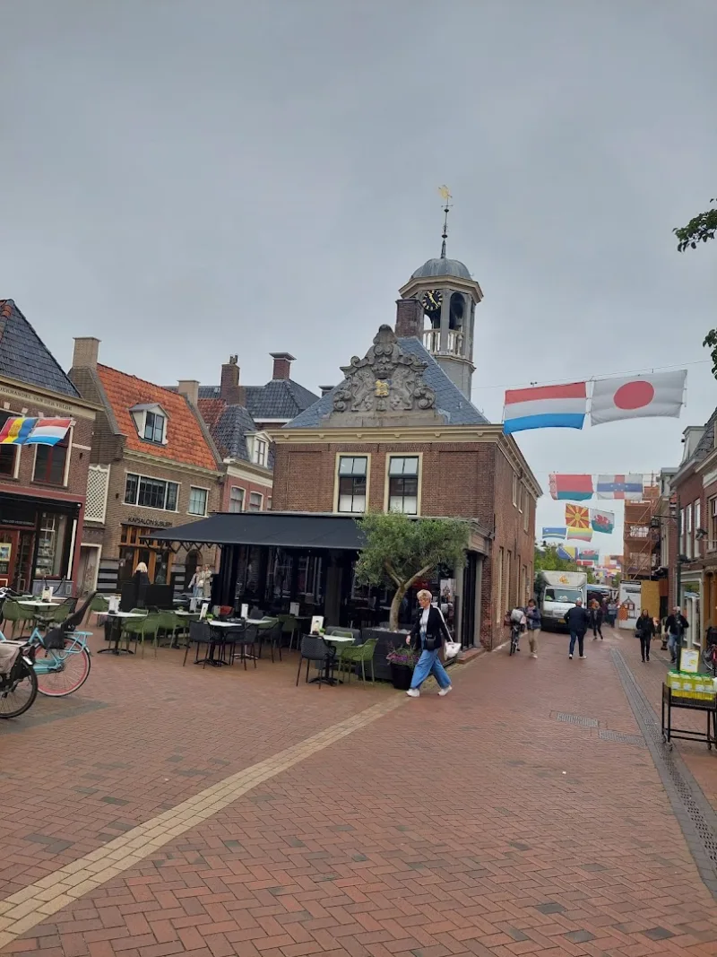 Van der Velde Boeken Dokkum — foto 11