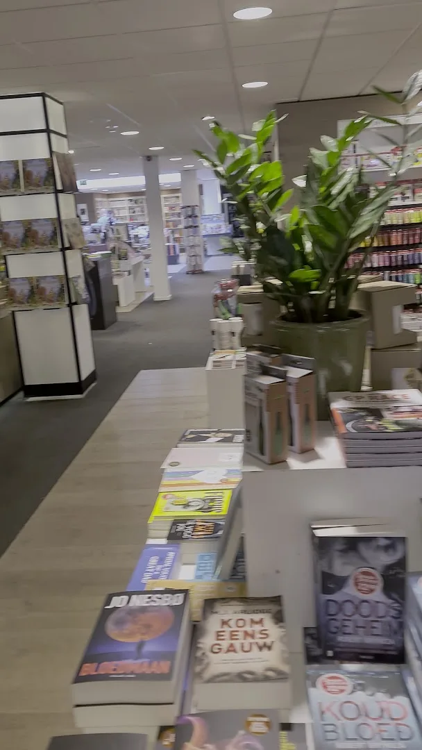 KopGroep Bibliotheken (afhaalpunt Boekhandel Plukker) — foto 4