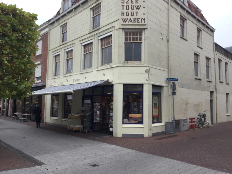 Boekhandel Tomey — foto 4