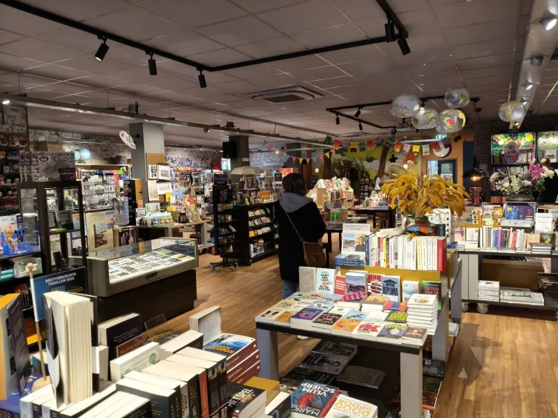 Boekhandel Tomey — foto 9