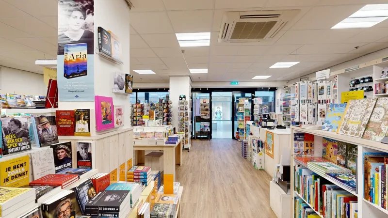 Boekhandel Derde Druk — foto 3