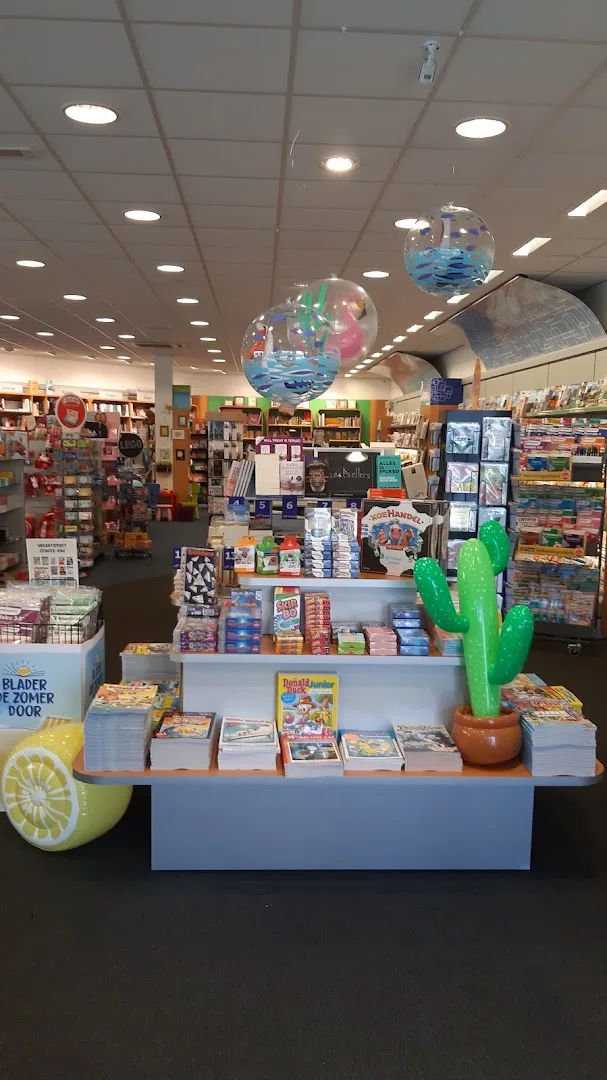 Primera Boekhandel Avenhorn — foto 3