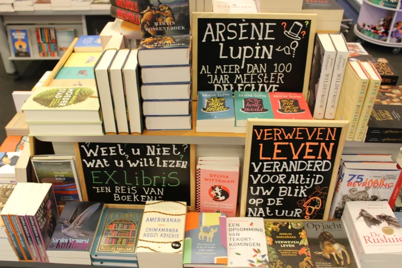 Primera Boekhandel Avenhorn — foto 6