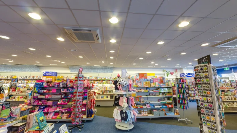 Primera Boekhandel Avenhorn — foto 8