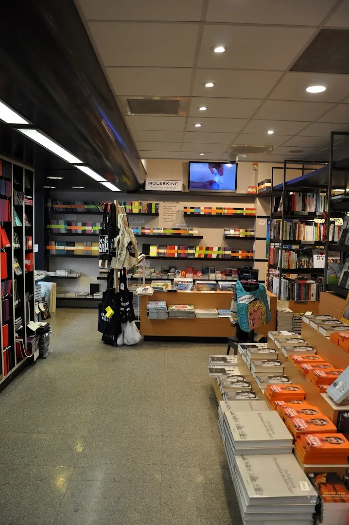 Boekhandel Hoogstins — foto 7