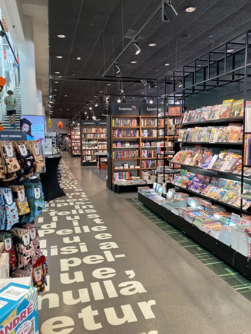 Boekhandel Libris Venstra — foto 4