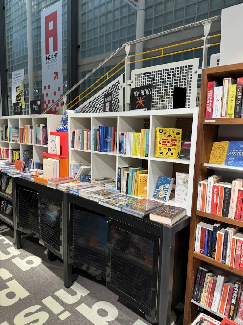 Boekhandel Libris Venstra — foto 8