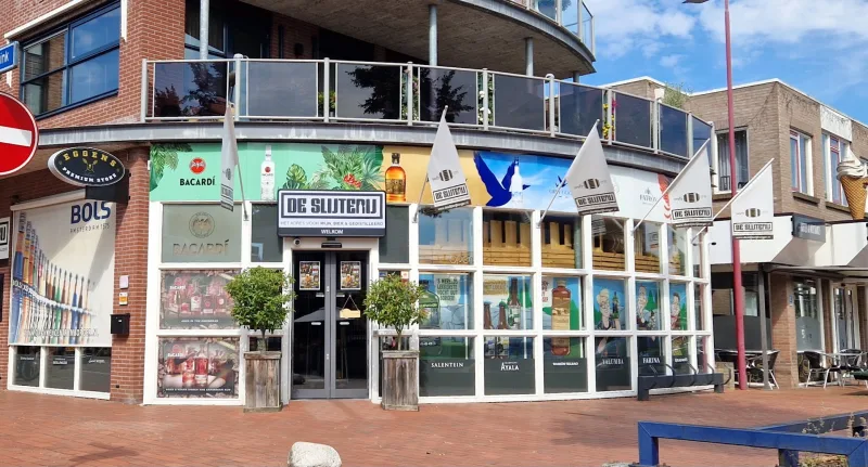 De Slijterij Borger — foto 1