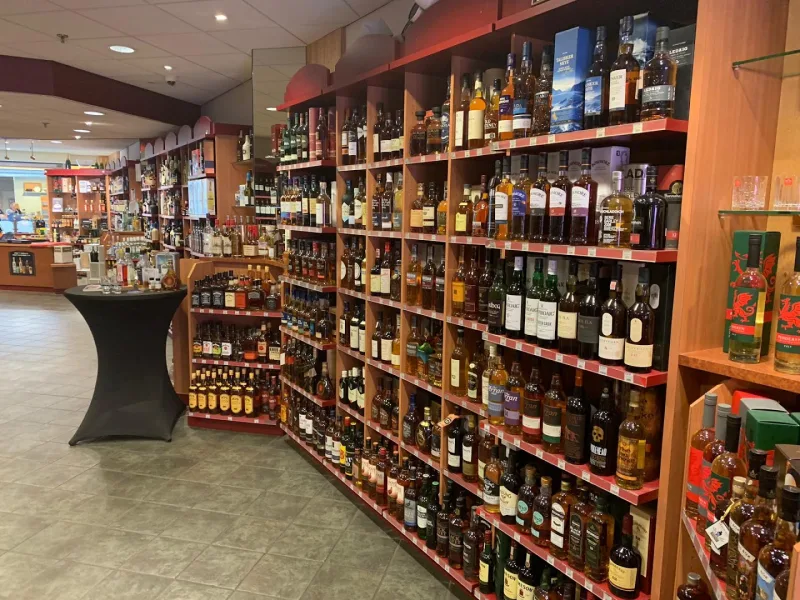 De Zwart Dranken & Delicatessen Vinkeveen — foto 2