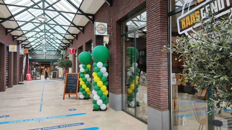 Flesjewijnshop / Kaasgenoten — foto 3