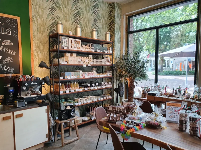 Flesjewijnshop / Kaasgenoten — foto 7