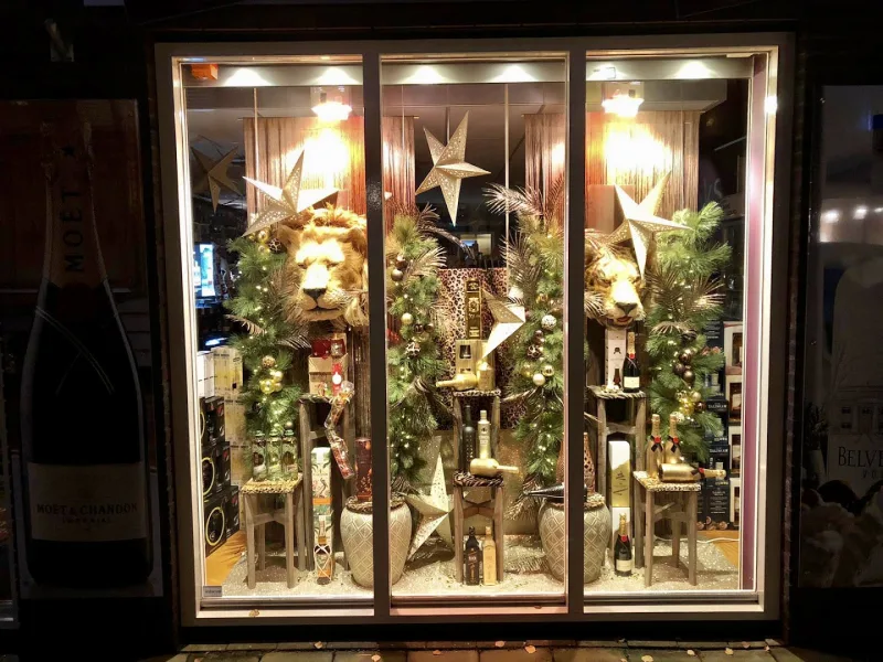 Slijterij Drinks & Gifts — foto 1