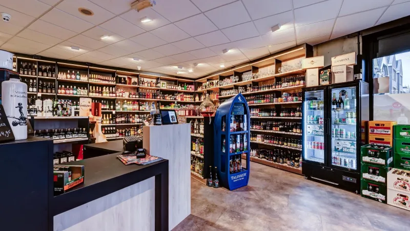 Wijnhandel Slijterij Brouwer Voorthuizen — foto 4