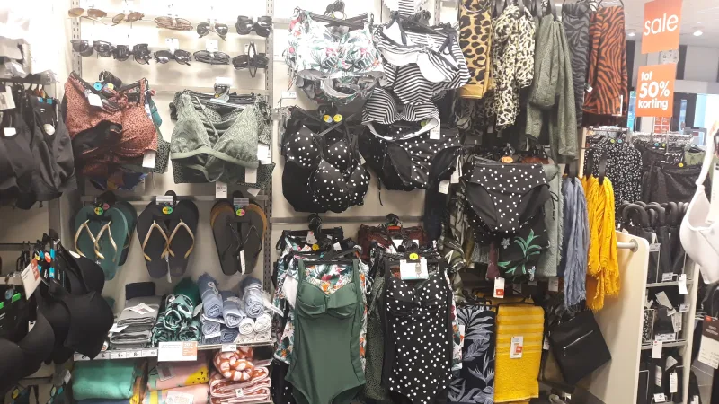 HEMA Den Bosch Helftheuvel — foto 6