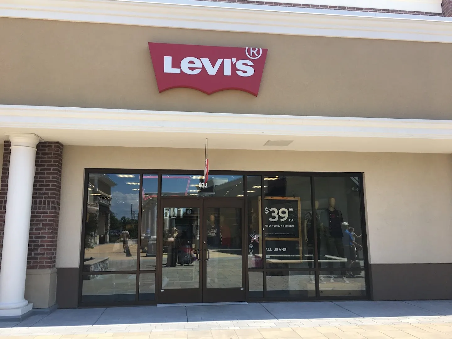 Levi's® Alkmaar — foto 1