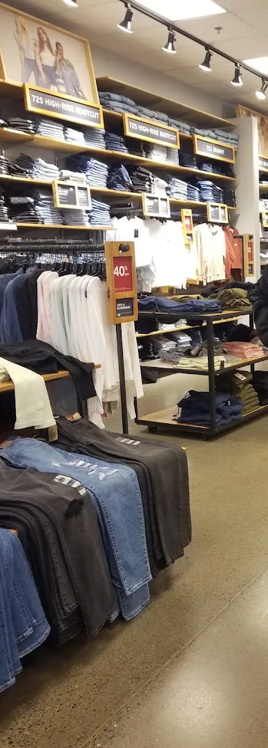 Levi's® Alkmaar — foto 5