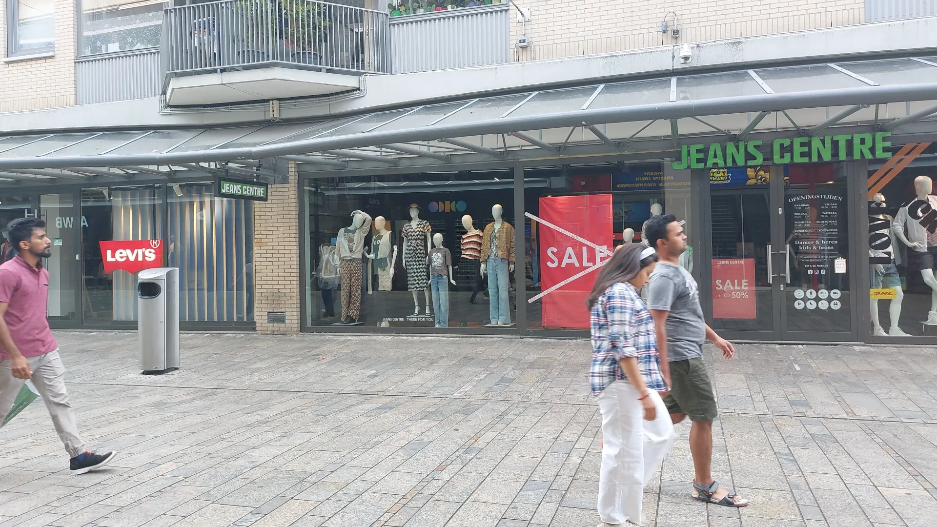 Levi's® Almere — foto 8