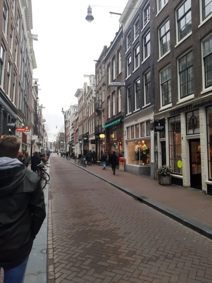 Levi's® Amsterdam Hartenstraat — foto 7