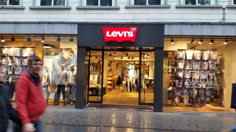 Levi's® Breda — foto 2
