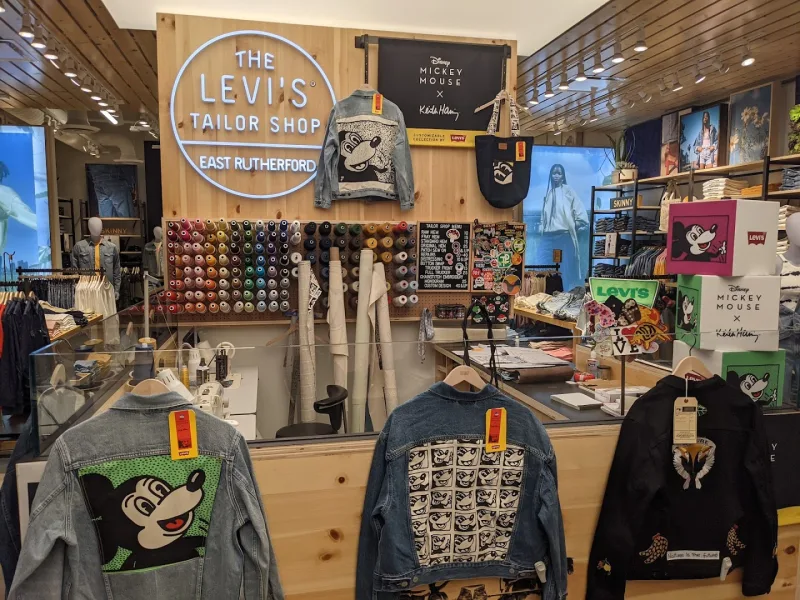 Levi's® Eindhoven — foto 4