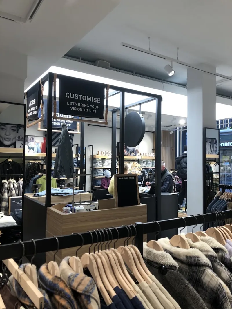 Levi's® Enschede — foto 7