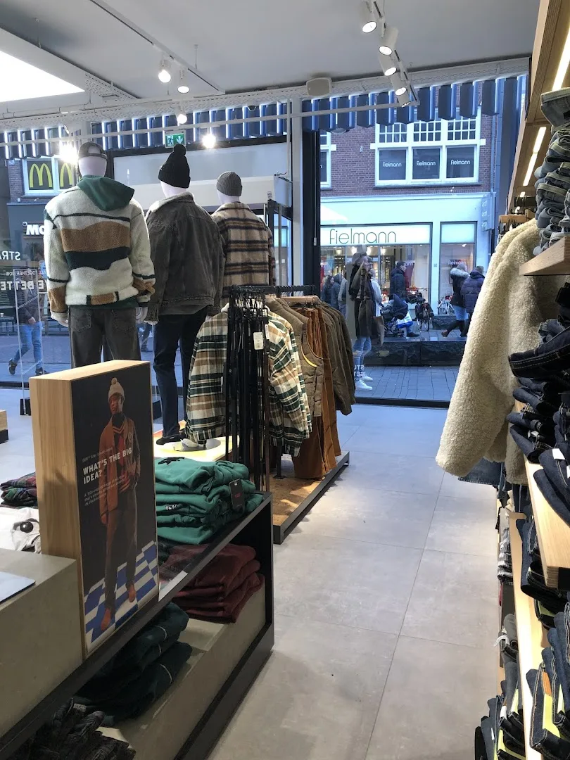 Levi's® Enschede — foto 7