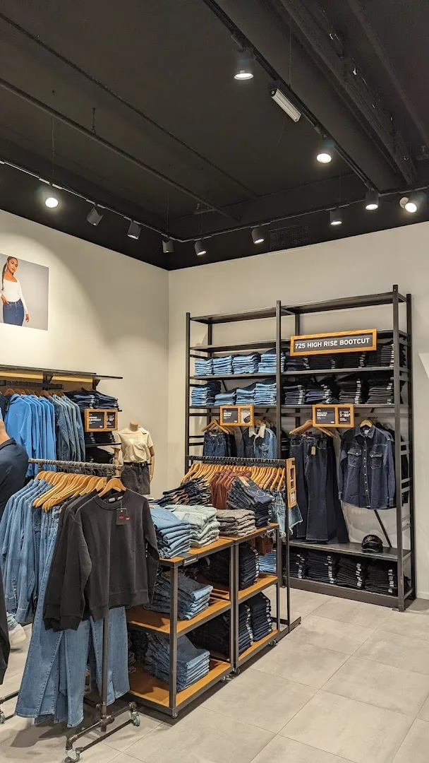 Levi's® Amsterdam Style Outlet — foto 8