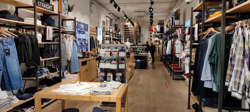 Levi's® Maastricht — foto 6