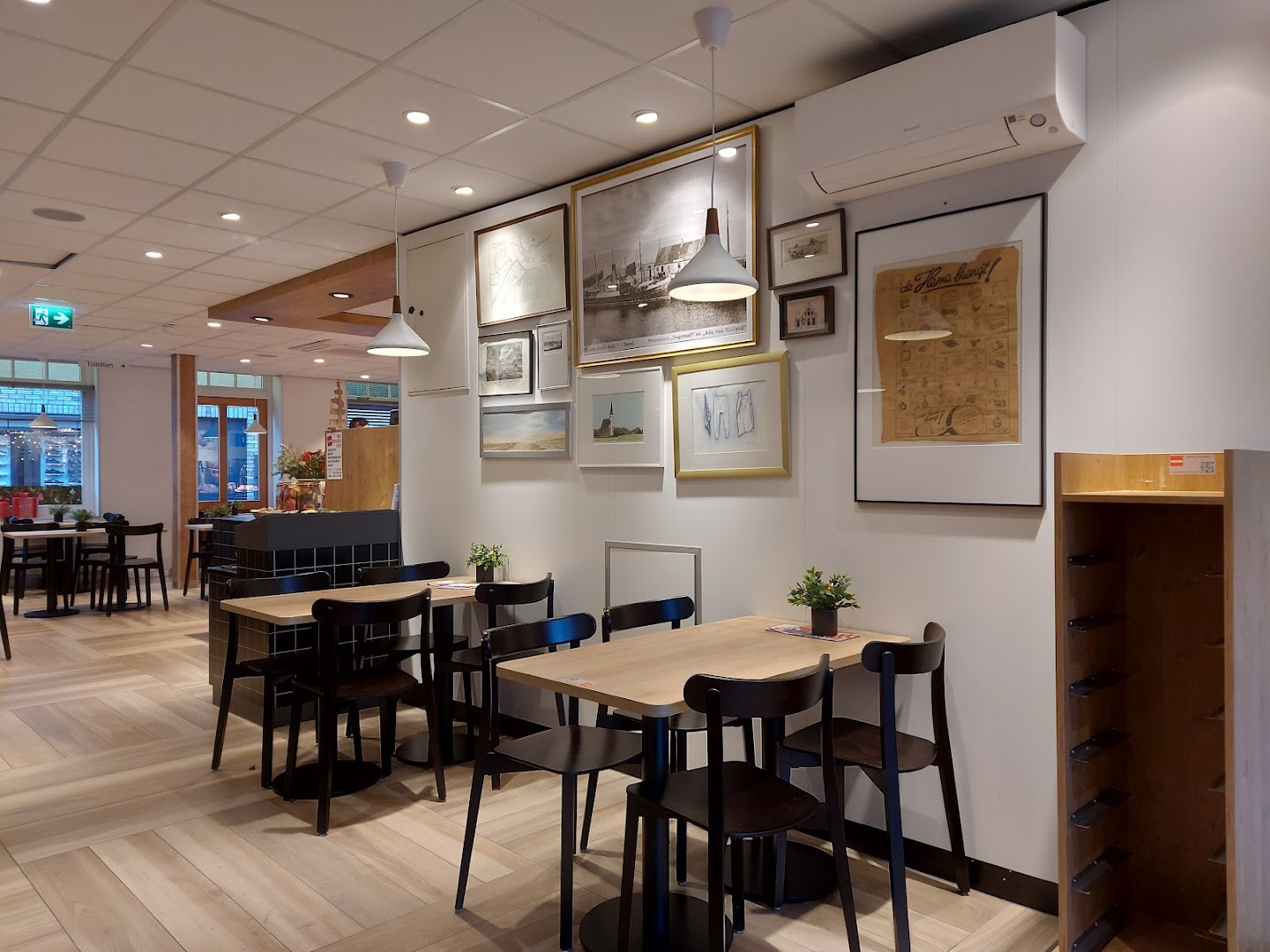 HEMA Den Burg — foto 4