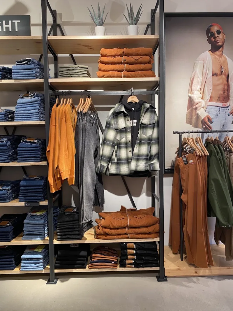 Levi's® Nijmegen — foto 2