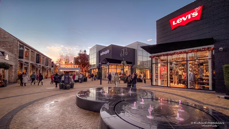 Levi's® Factory Outlet Roosendaal — foto 2