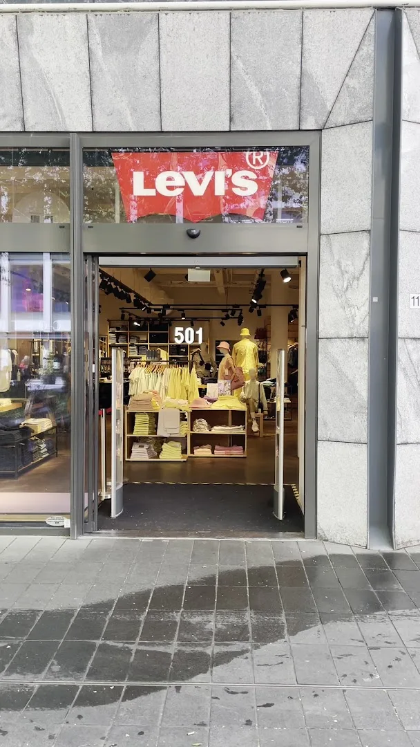 Levi's® Rotterdam — foto 4