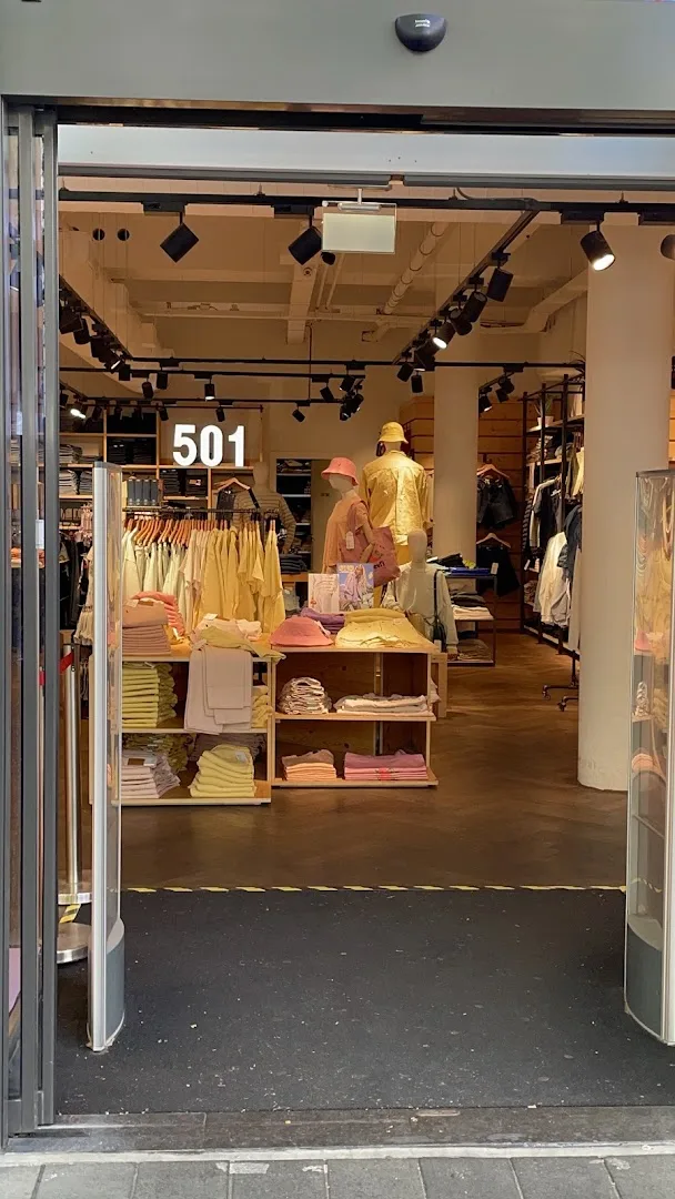 Levi's® Rotterdam — foto 8