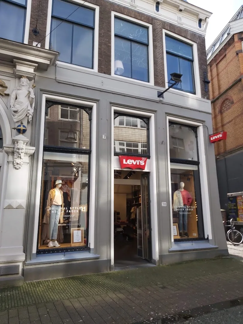 Levi's® Zwolle — foto 8