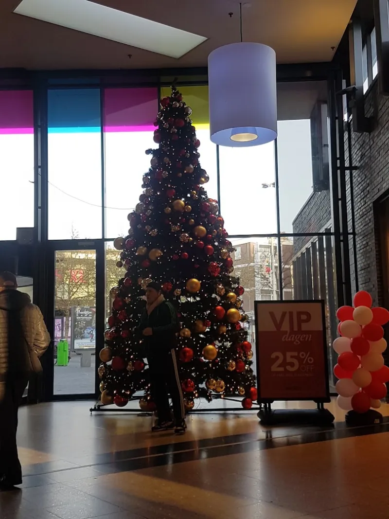 HEMA Den Haag-Leyweg — foto 11