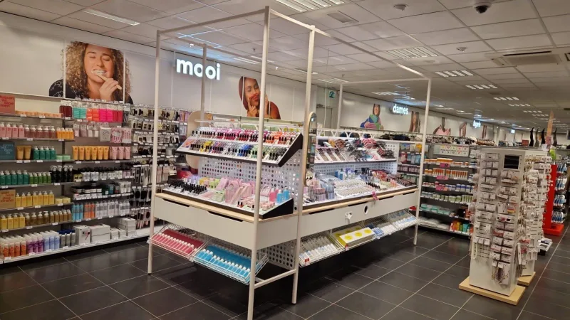 HEMA Den Haag Savornin Lohmanplein — foto 3