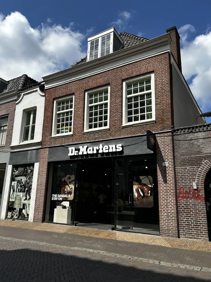 The Dr. Martens Store - Utrecht — foto 3