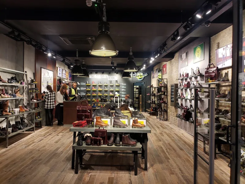 The Dr. Martens Store - Eindhoven — foto 4